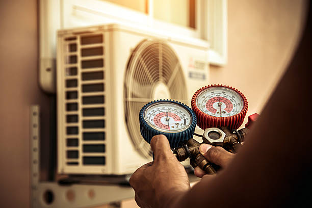 Professional Air Conditioning Service technician working in Seaside Heights, NJ